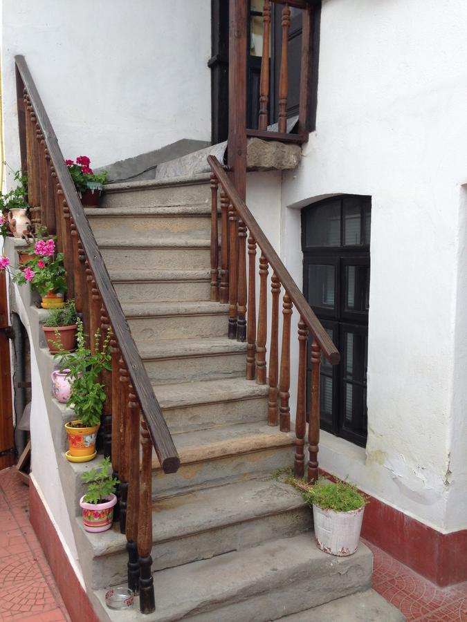 Hotel Bilyana โลเวช ภายนอก รูปภาพ